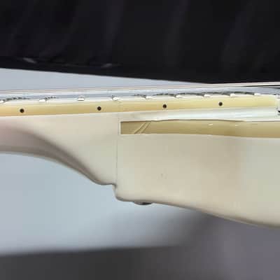 2016 Epiphone Brendon Small Signature "Snow Falcon" Flying V - Snow Burst image 7