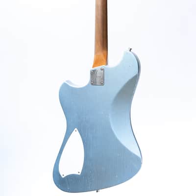 Novo Voltur J in Ice Blue Metallic image 3