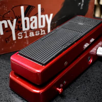 Dunlop Slash Signature Cry Baby Wah image 1