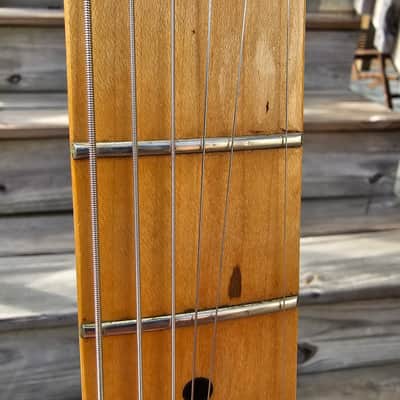 Peavey T-60 Electric Guitar with OHSC 8.2 lbs image 9