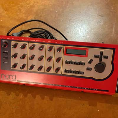 Nord Modular Rack Desktop / Rackmount Virtual Synthesizer 1997 - 2003 - Red