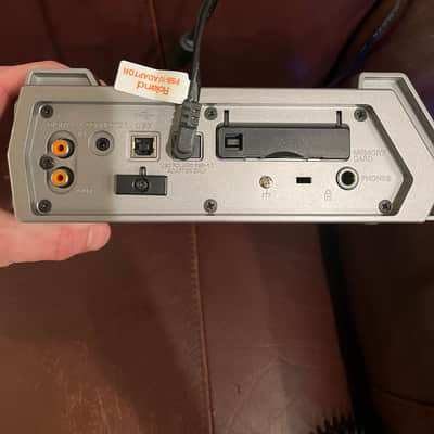 Edirol R-4 (4 channel portable recorder and wave editor) 44.1, 44.8 and 96khz image 3