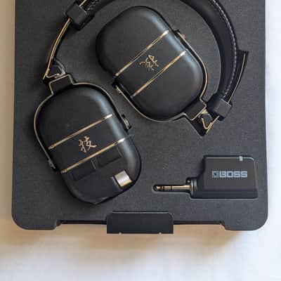 Boss WAZA-AIR Wireless Guitar Headphone Amp Like New image 3