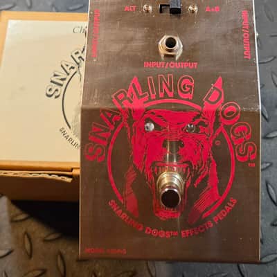 Snarling Dogs Crossroads A-B Channel Switcher Mix Box image 2