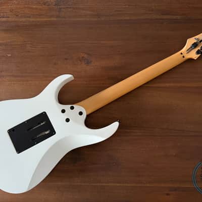 Ibanez RG350 DX Guitar, White, 2007, WIZZARD II NECK image 4