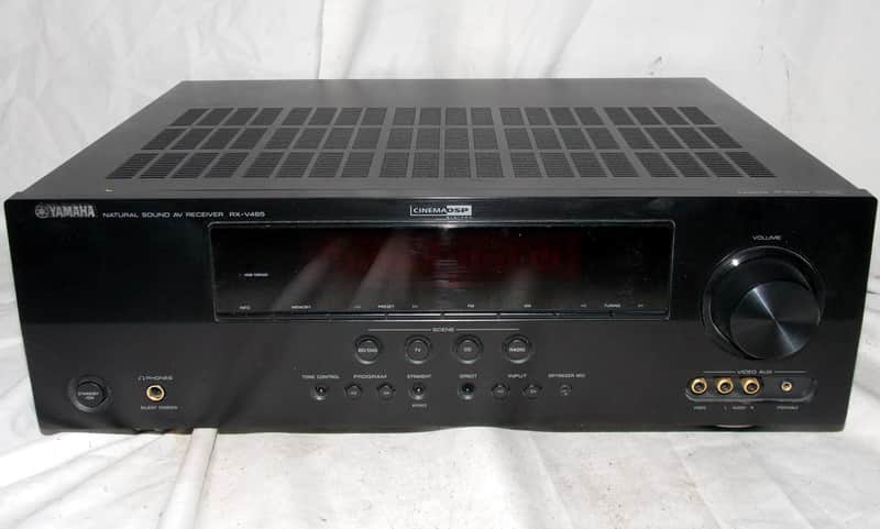 Yamaha RX-V465 receiver image 1