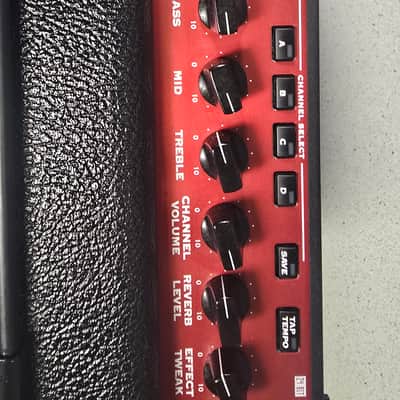 Line 6 Flextone 60-Watt 1x12" Digital Modeling Guitar Combo & Extension speaker cabinet image 8