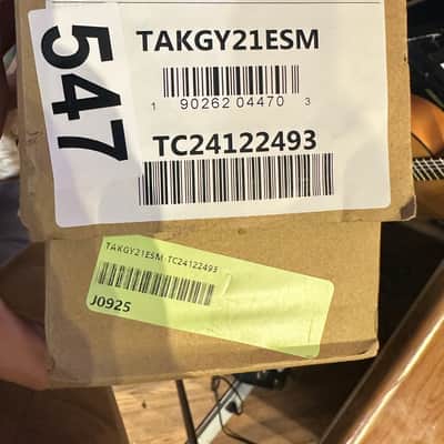 Takamine GY21ESM New Yorker Acoustic-Electric Guitar, Solid Spruce Top, Satin Molasses image 4