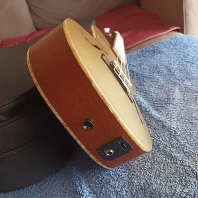 Kala Archtop Tenor Ukulele - Kalamazoo Gold image 3