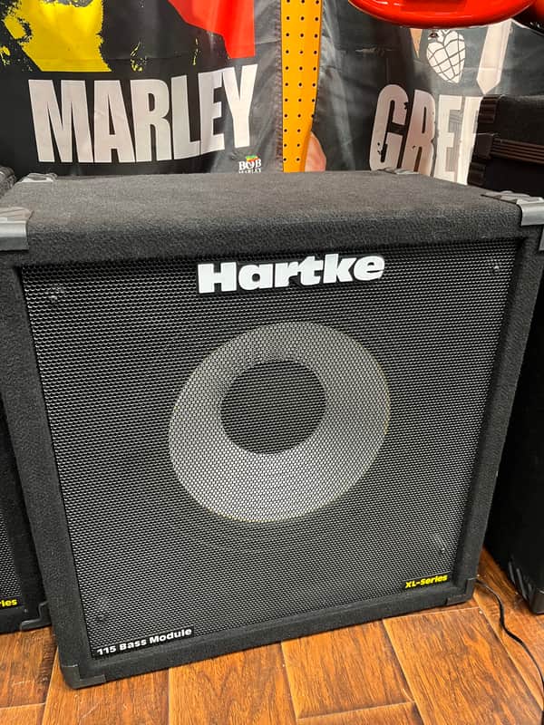 Hartke 115XL 300-Watt 1x15" Bass Speaker Cabinet
