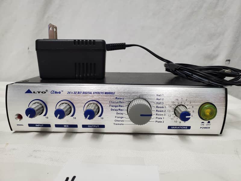 ALTO AVERB 24 X 32 BIT DIGITAL EFFECTS PROCESSOR #3088 GOOD USED WORKING CONDITION image 1