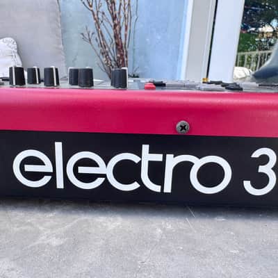Nord Electro 3 SixtyOne (SW61) 61-Key Stage Piano / Organ - Red - w/ Soft Case image 5