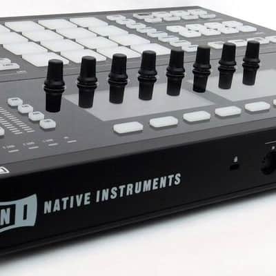 Native Instruments MASCHINE Studio + Software 2.0 + Neuwertig + OVP + Garantie image 7