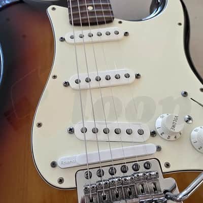Fender G-5 VG Stratocaster 2012-2015 - Sunburst image 6