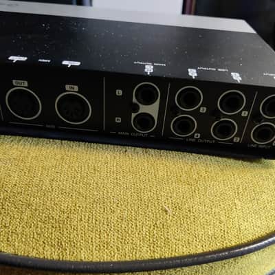 Steinberg UR44 6x4 USB 2.0 Audio Interface with MIDI I/O 2010s - Silver/Black image 6