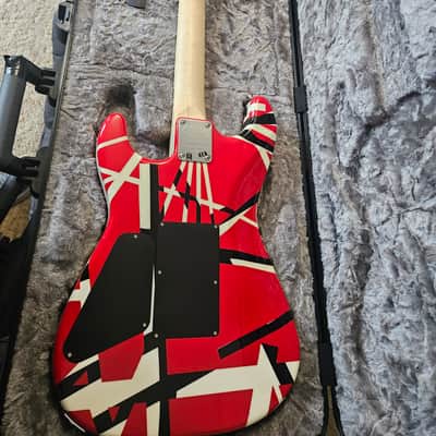 EVH Striped Series Electric Guitar 2013 - Present - Red/Black/White image 4