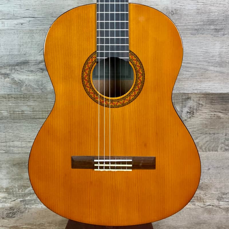 Used Yamaha C40 w/case TSU12245 image 1