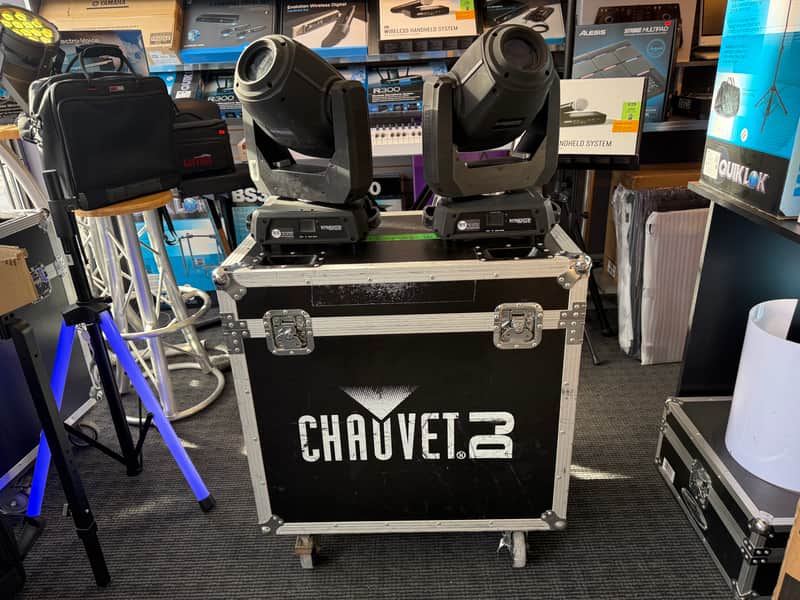 CHAUVET INTIMSPOT375Z-IRC SET (THE PAIR WITH CASE) - 4 SET AVAILABLE - (Pre owned - excellent condition - 3 months warranty) image 1