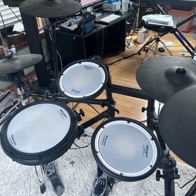 Used Roland TD-17KVX2 w/ Hi Hat stand & Kick pedal. *LOCAL PICKUP ONLY* image 2