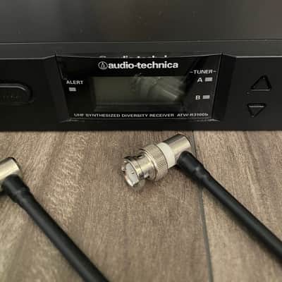 Audio-Technica ATW-3110bD Wireless Body Pack System image 4
