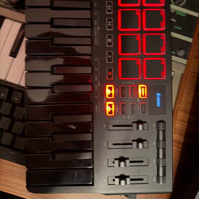Donner dmk-25 pro 2022 - Black image 1
