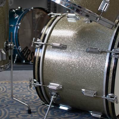1960 Rogers "Swingtime" Sparkling Silver Pearl Drum Kit image 10