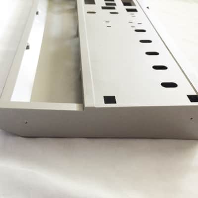 KORG MicroKorg Original Frame - Plastic Case- Top and Bottom image 6