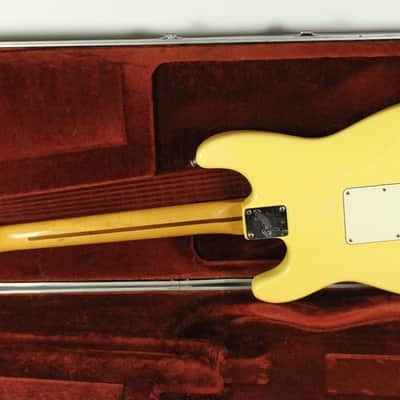 RARE 1988 Vintage Fender Stratocaster Plus Graffiti Yellow E4 Series ~All Original~ 1980s USA image 11