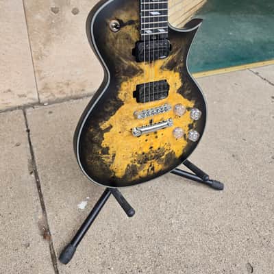 Legator HSC300 PRO Helio Single Cut 2026 - Black/Gold Satin Burl image 3
