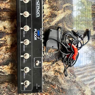 Rocktron PatchMate Loop 8 Floor Audio Switcher Pedal | Reverb