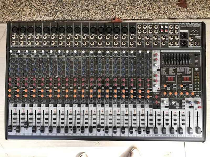 Behringer Eurodesk SX2442FX Mixer with Effects | Reverb Canada