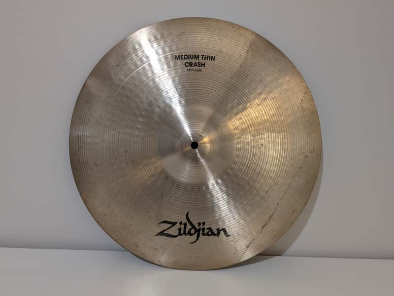 Zildjian 18" A Series Medium Thin Crash Cymbal 1982 - 2012 - Traditional image 1