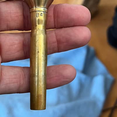 Wedge 65MV hybrid trumpet mouthpiece top with 10 degree angle and Warburton B4 gold plated backbore Bild 10