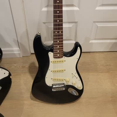 $850 Fender Stratocaster Electric Guitar - Made in Mexico - Black image 1
