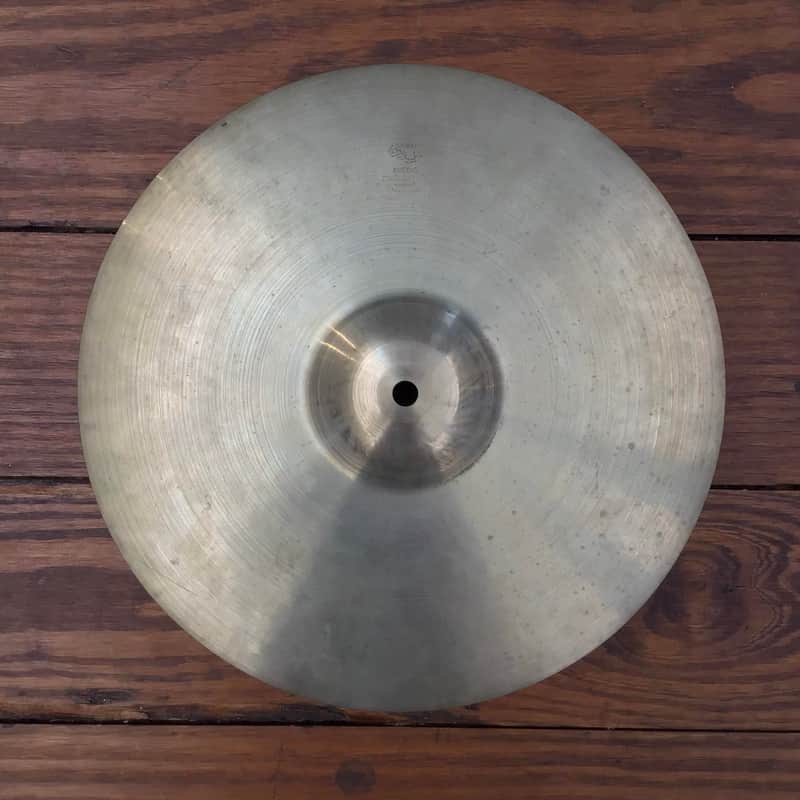 USED A Zildjian 13" Thin Crash Cymbal image 1