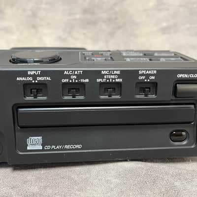 SUPERSCOPE PSD340 "MUSIC PRACTICE & CD RECORDING SYSTEM" w/ CASE image 8