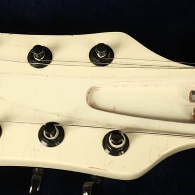 1985 Rickenbacker 350 BT White w/Black hardware image 23
