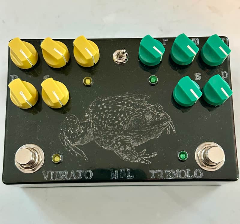 Make Sounds Loudly Pedals Vibrato + Tremolo image 1