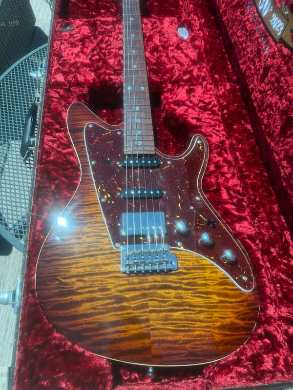 Grosh Guitars 30th Anniversary Superjet 2024 - Golden Eye Burst image 1