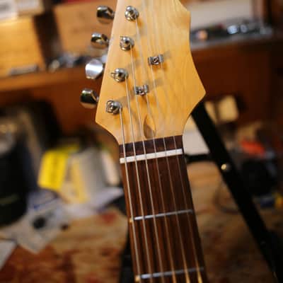 Six Flags Superman/woman Stratocaster Copy (2000s, Pink Relic) image 5