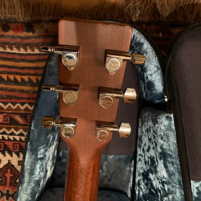 Martin 000-15M with undersaddle pickup 2005 - Very good image 4