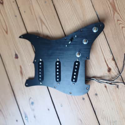 Fender 099-2237-000 Pure Vintage '65 Stratocaster Pickup Set & Mojotone Solderless Harness image 3