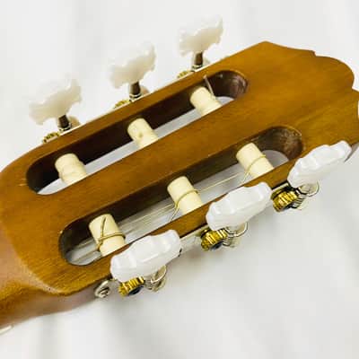 YAMAHA CS40J Mini Classical Guitar image 15