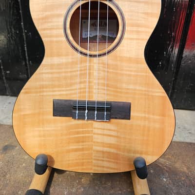 Kala KA-TEM tenor ukulele - Exotic Mahogany image 4