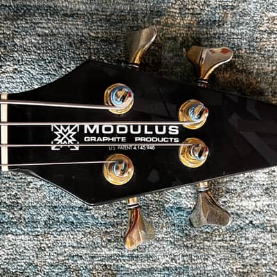 Modulus -custom neck-thru, short scale - Trans-red image 3