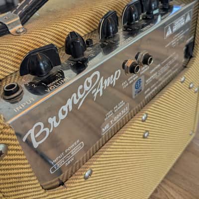 Fender Bronco-Amp 2-Channel 15-Watt 1x8" Solid State Guitar Practice Amp 1994 - 2001 - Tweed image 2