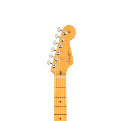 Fender American Professional Classic Stratocaster HSS, Maple Fingerboard W/Gig Bag - Faded Black image 3