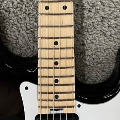 Mint Charvel Pro-Mod So-Cal Style 1 HH FR M, Maple Fingerboard, Gloss Black image 7