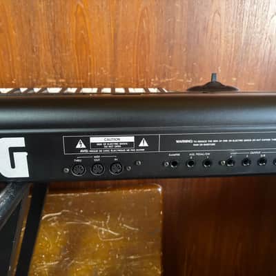 Korg 01/W FD 61key Music Workstation SMF New battery & LCD Backlight w/ case image 11