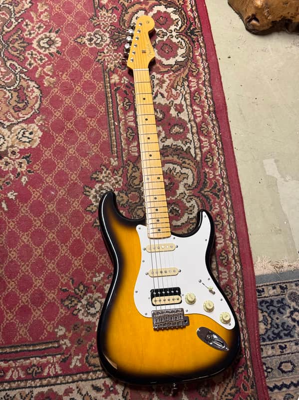 Fender JV Modified '50s Stratocaster HSS 2023 (2TS) upgraded with Stainless Steel frets (Jescar 55090)